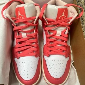 Strawberries and Cream Air Jordan 1 Mids